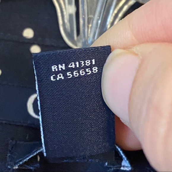 Chaps Polka Dot Button Down Top Blue & White Sz Small - Picture 3 of 6